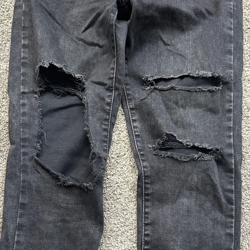 Levi's Black Ripped Skinny Jeans - Picture 5 of 5